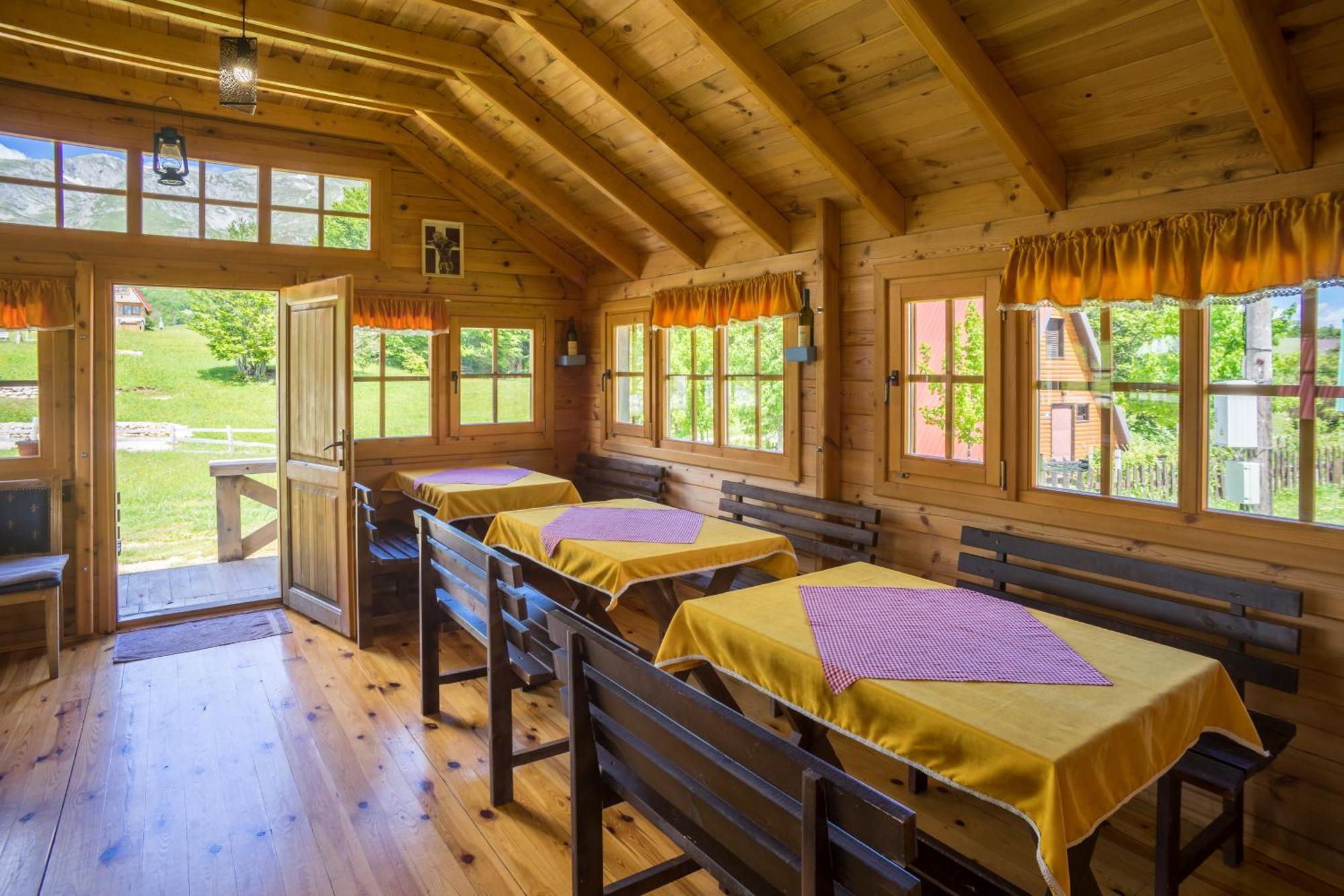 Maple Village Camping *